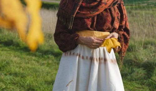 jupe teintee blanche -motif